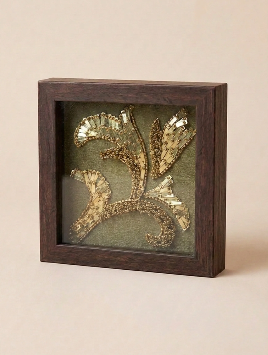Gilded Vine Tableware